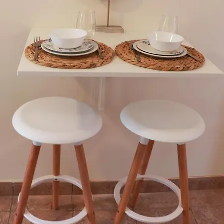 Oda ve Kahvaltı My Little Ermoupoli