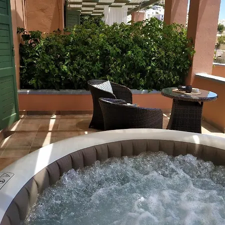 Oda ve Kahvaltı My Little 4*