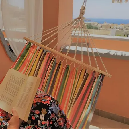 Oda ve Kahvaltı My Little Ermoupoli