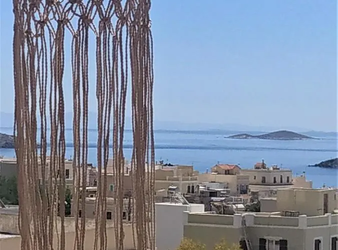 Bed & Breakfast My Little Ermoupoli