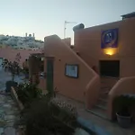 לינה וארוחת בוקר My Little ארמופוליס