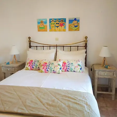 My Little Bed & Breakfast *